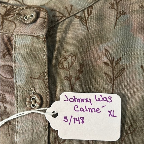 Johnny Was Calme Olive Green Floral Top (XL) - Picture 9 of 10
